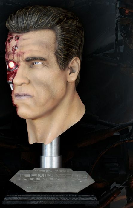 Cabeça e Pescoço Exterminador Implacável Tamanho Real Premium