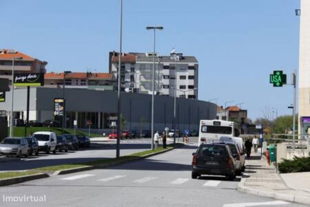 Apartamento com 1 quartos - localizado em Ramalde Porto