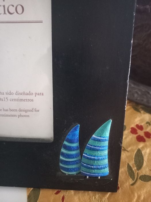 2 porta fotos lindos da Portico, de madeira,  dificil escolher