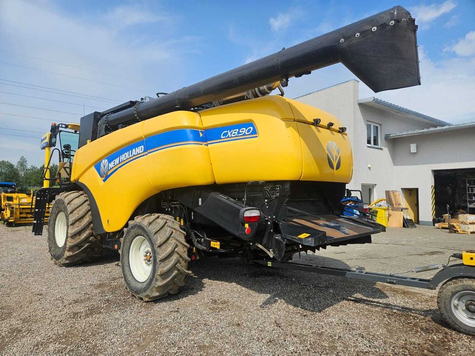 New Holland CX8.90