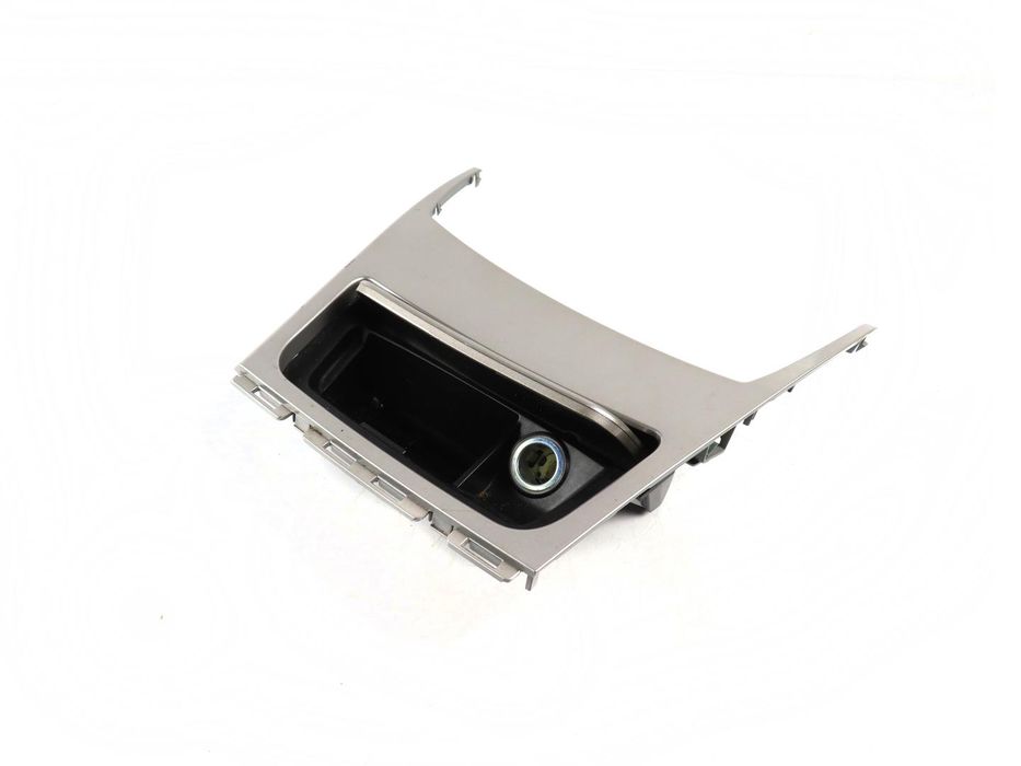 Friso Do Cinzeiro Bmw 1 Ref: 0024043 2003 - 2013