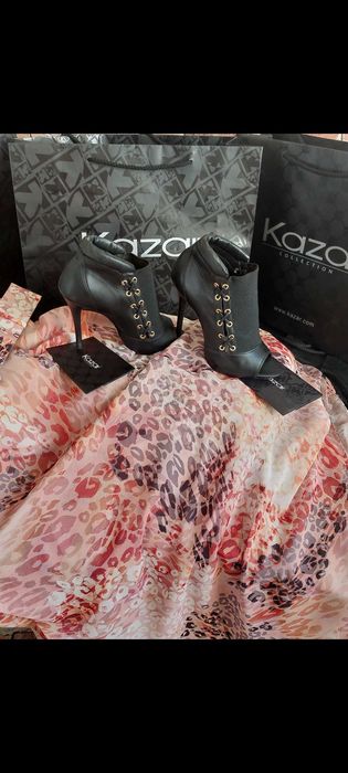 Czarne skórzane sandałki na szpilce zabudowane Marki Kazar