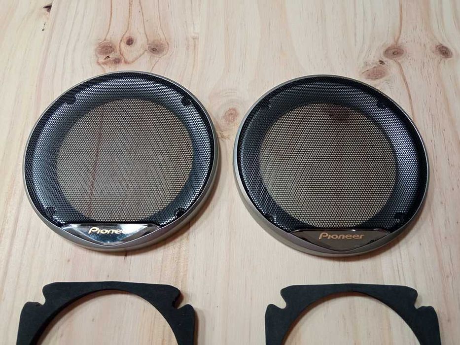 Pioneer - 1 Coluna + 2 Tampas + 2 Espumas - 10 cm