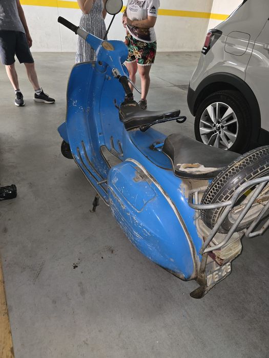 Vespa 150 super roda 8