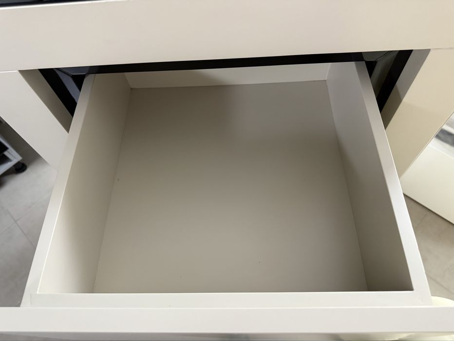 Cómoda de Quarto (contraplacado maritimo)
