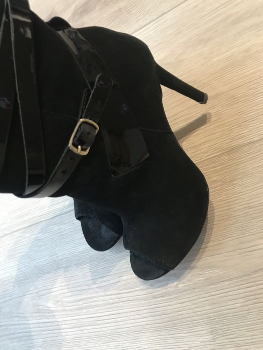Szpilki Badura 36 zabudowane z odkrytym palcem