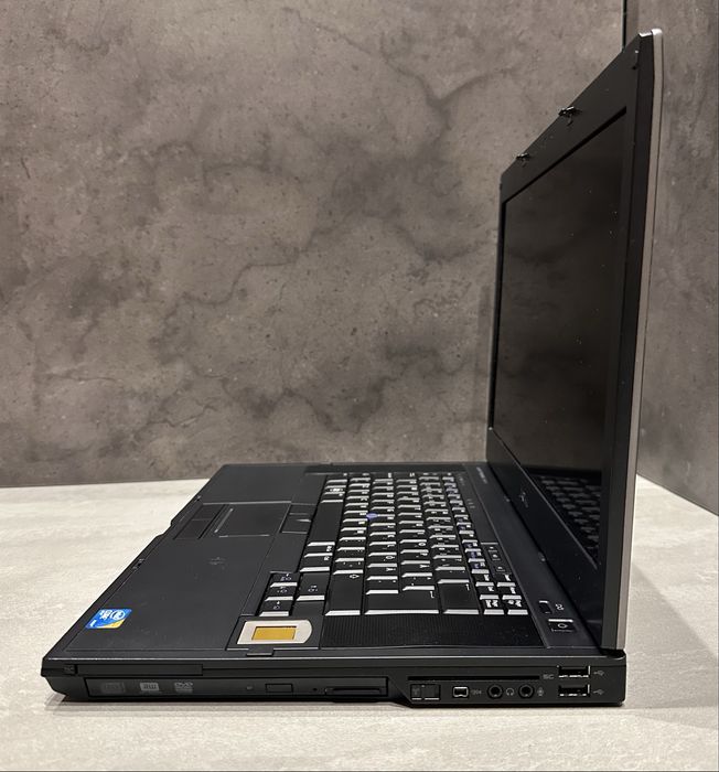 Ноутбук Dell Latitude E6510 15.6" FullHD 4GB Ram/320GB HDD i7 cpu! Ma682
