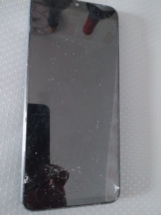 Telemoveis smart  iphone / samsunga presizar de ecram
