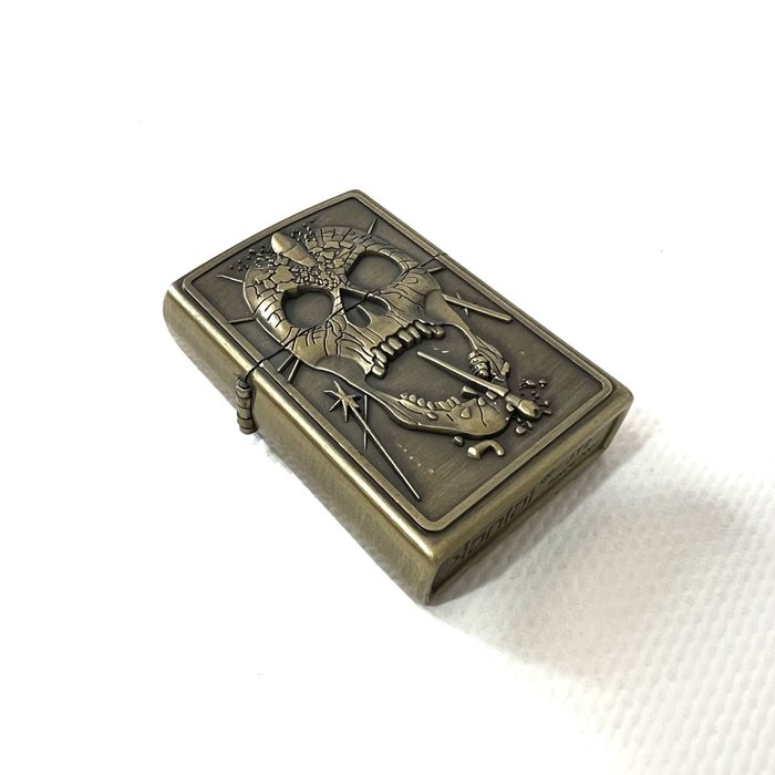 Бензинова запальничка Earts + бензин набор форма Zippo