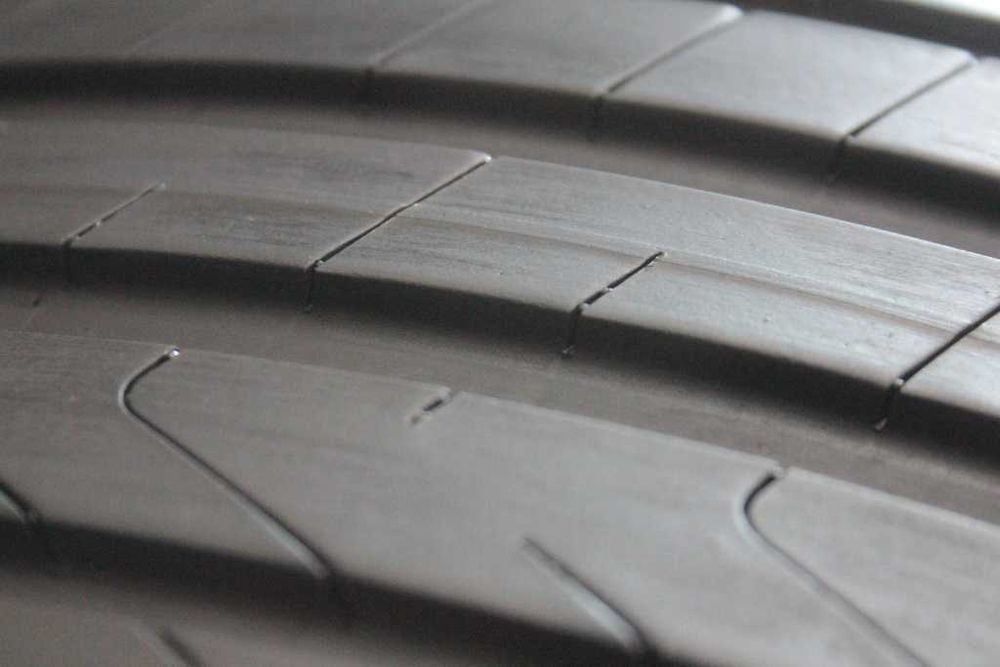 225/40/18 Pirelli Cinturato P7 225/40 R18 92Y XL 2024r