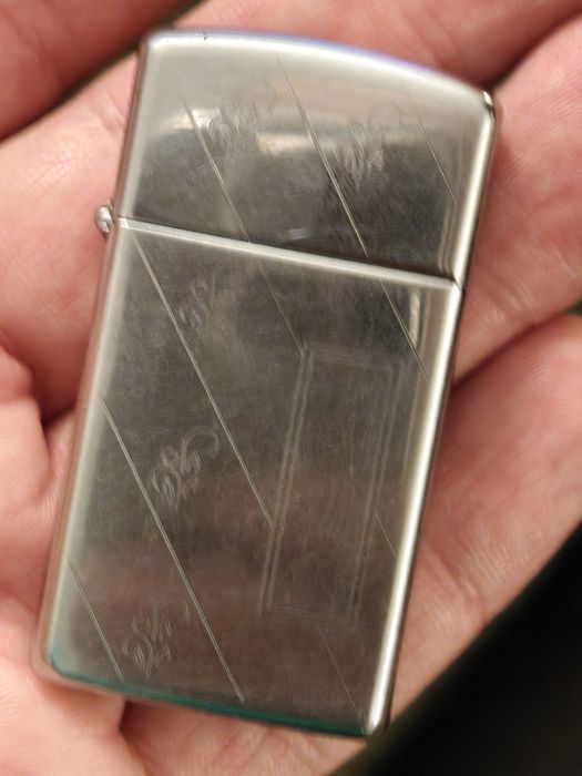 Isqueiro Zippo slim Maio 1992 E VIII