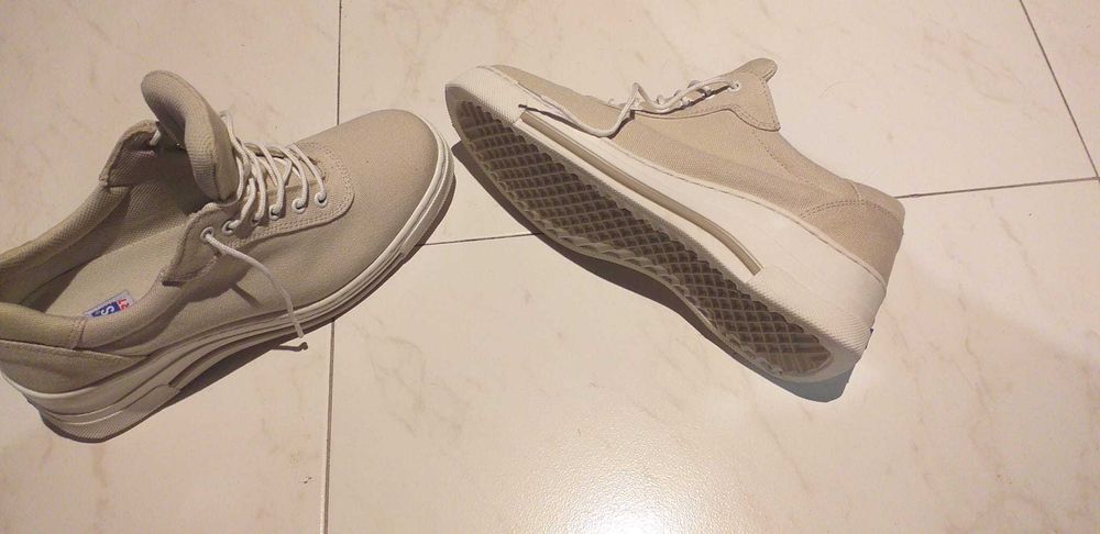 Ténis bege Keds 39
