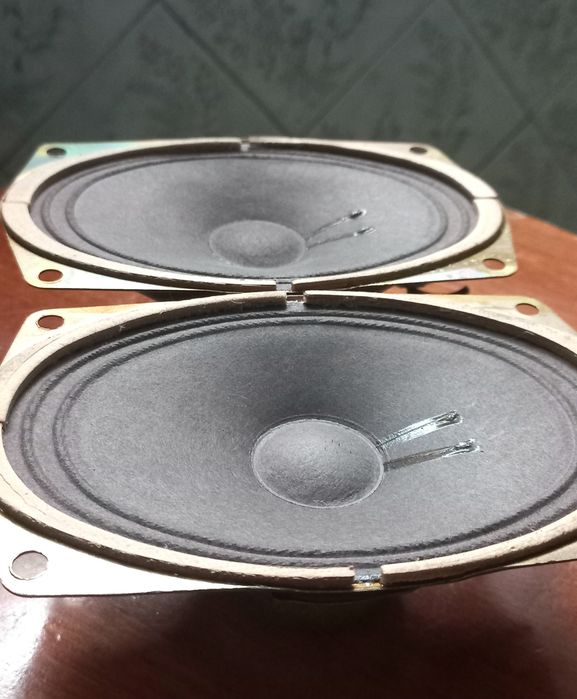 Динамики 2ГДШ - 4 8 Ом. Цена за 2 шт. Отличное состояние.