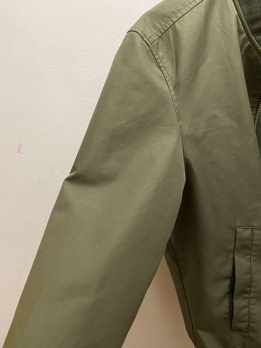 Zielona khaki kurtka przejściowa bomberka M Reserved