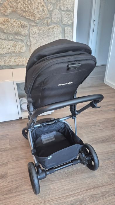 Carro de passeio easywalker preto