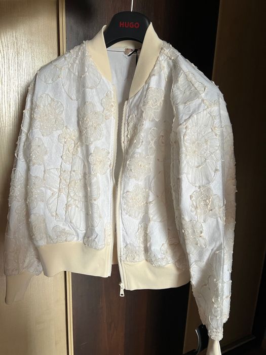 No21 piękna koronkowa bomberka