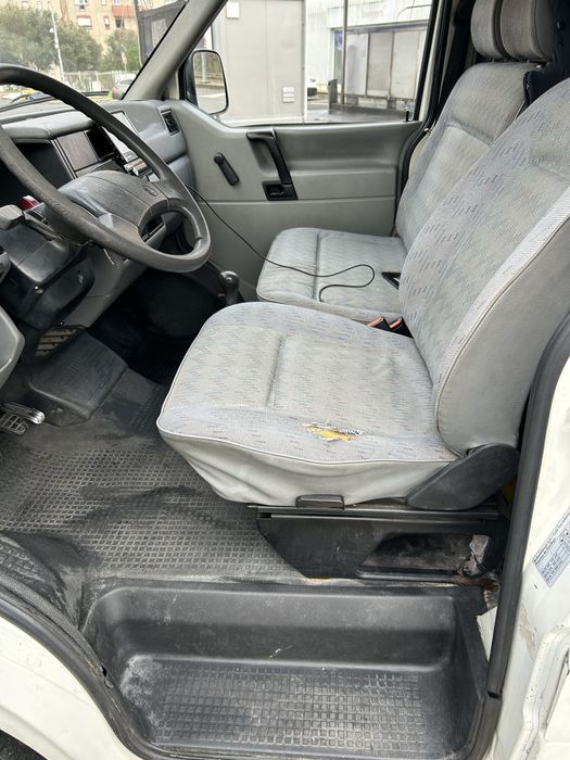 Vw transporter 1900D  7 lug