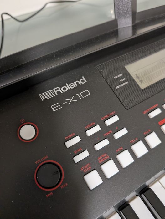 Piano Roland ex 10 como novo