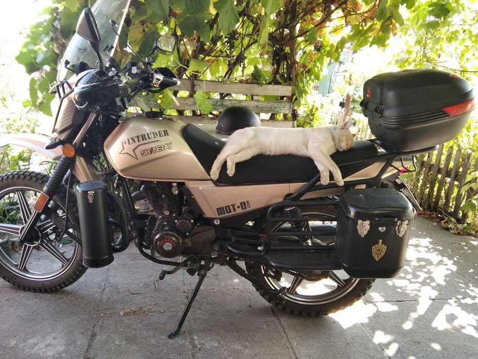 Продам мотоцикл SHINERAY  INTRUDER  200