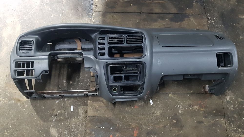 pulpit kokpit suzuki grand Vitara przed lift