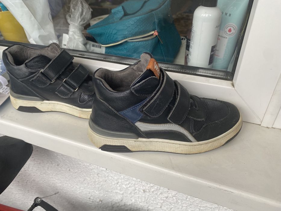 Дитяче взуття шкіряне