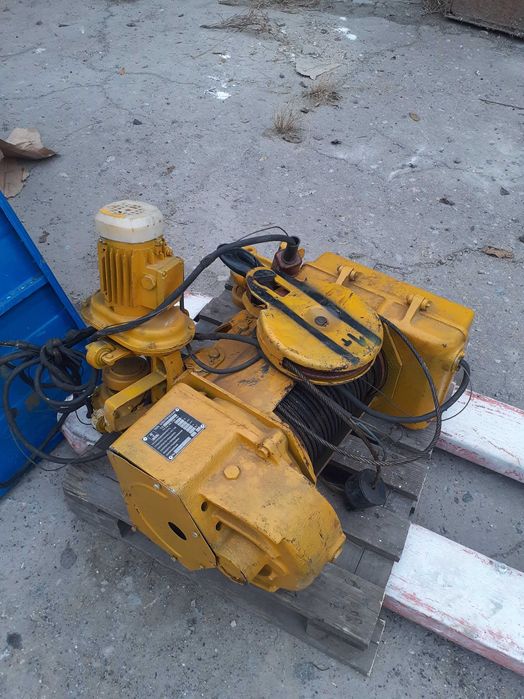 Таль электрическая 1т,тельфер новое