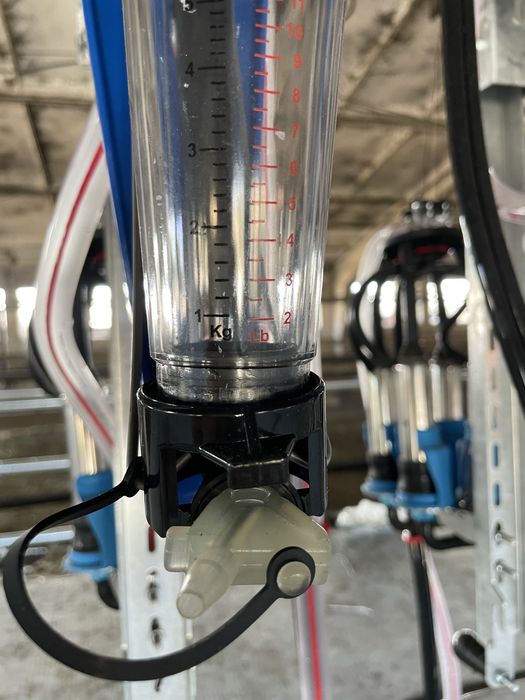 Молокомір Меласті, для молокопроводів та доїльних зал.