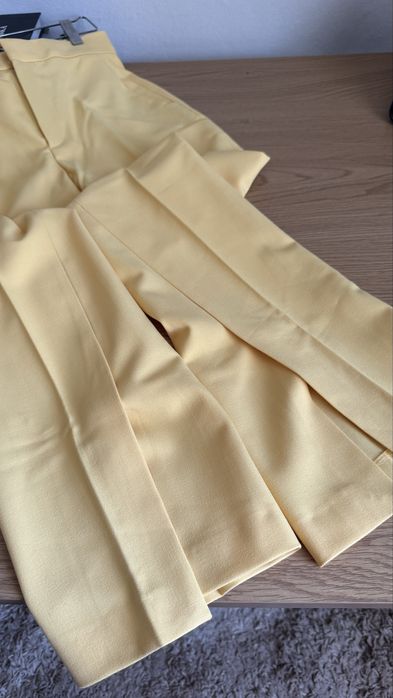 Елегантні штани Zara