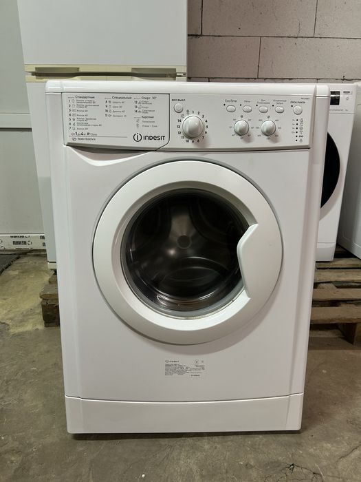 Стиральная машина Indesit на 4 кг.IWUC40851.Гарантия!