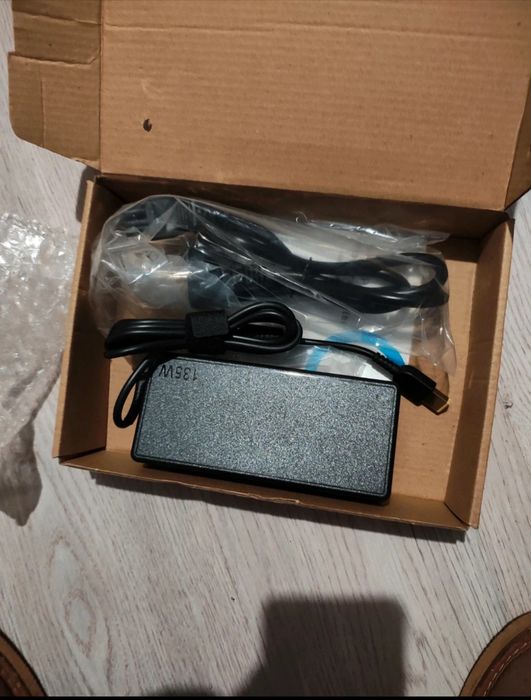 Ładowarka do laptopa Lenovo
