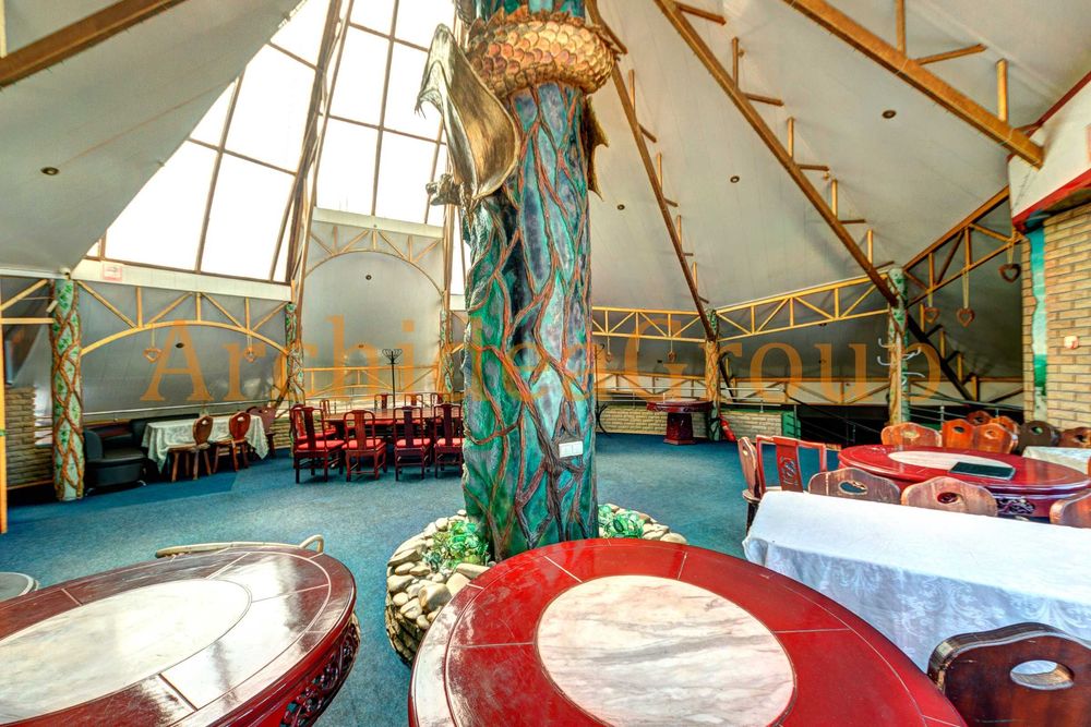 Ресторан 395 м2 з літніми бесідками Гідропарк, супер локація