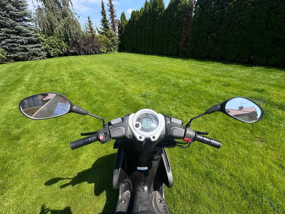 Skuter YAMAHA Aerox