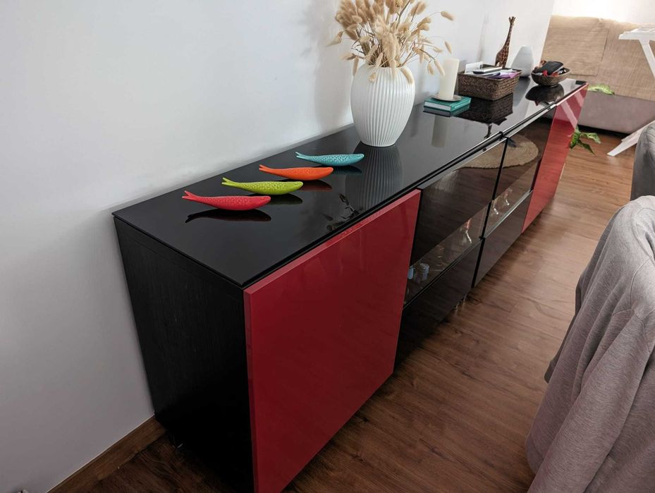 Aparador duplo de Sala de Jantar em excelente estado