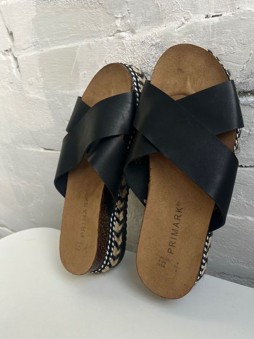 Шльопки сланці шльопанці 37 primark