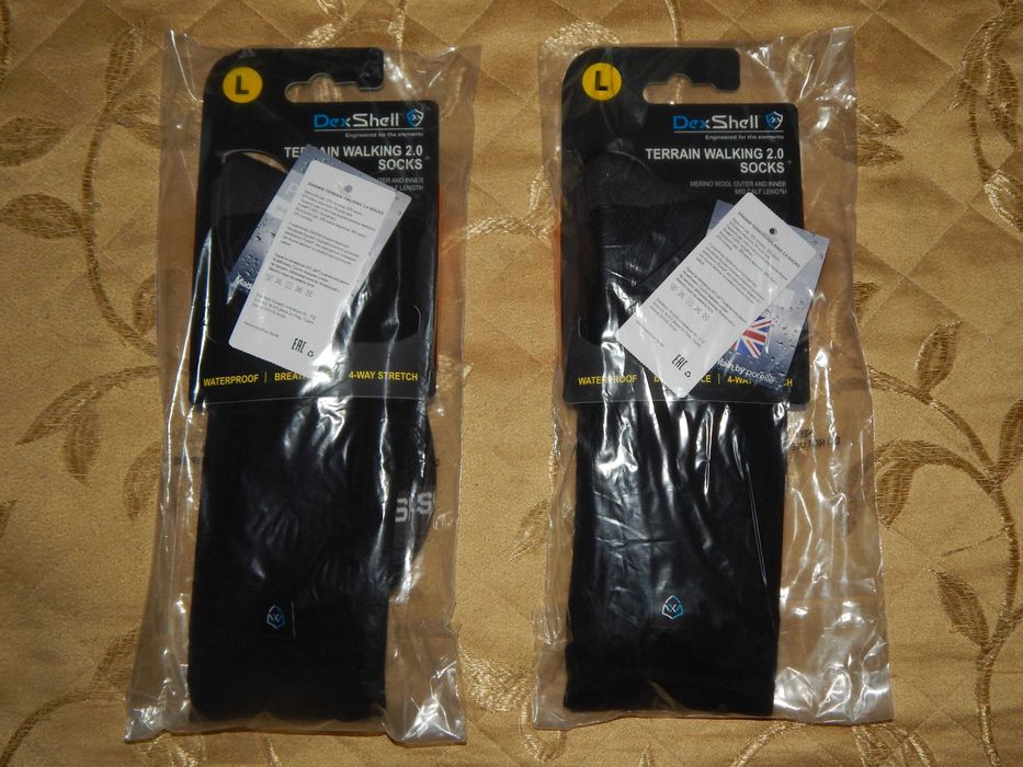 Носки трекинговые непромокаемые шкарпетки на мембране Dexshell Terrain Walking 2.0 Socks, черно-серые, размер L (43-46) водонепроницаемые меринос