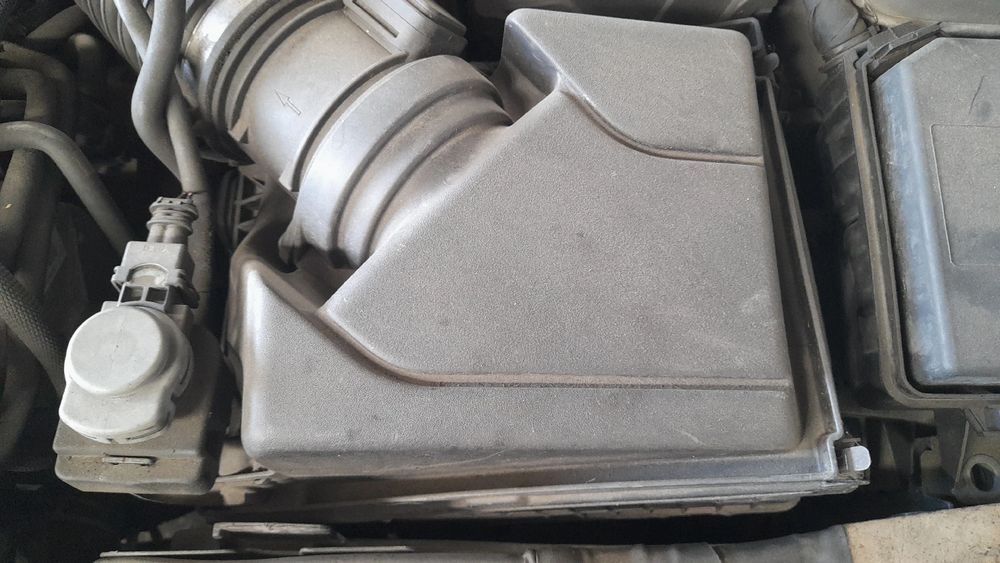 Caixa filtro ar RENAULT Laguna III (BT0/1)