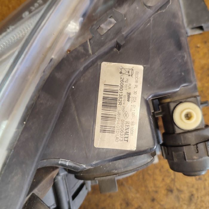Lampa Espace VI ksenon LED ostatni Lift 2012 2013 i 2014 lewa  europa