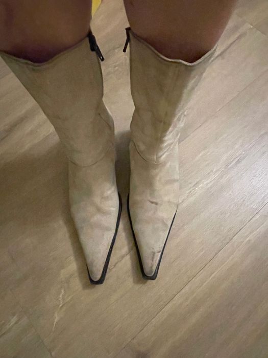 Botas cano curto camurça branca mulher Helsar 37