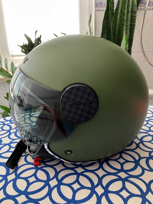 Vendo Capacete L52