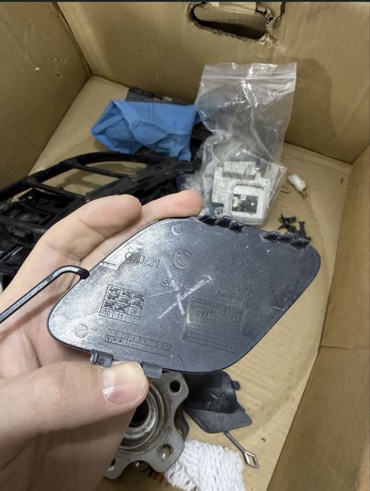 Заглушки,кришка бачка,bmw