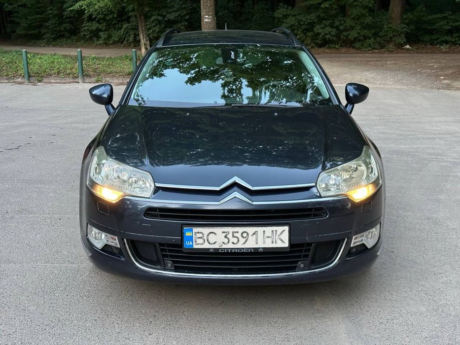 Продам машину citroen c5 2010 року в хорошому стані