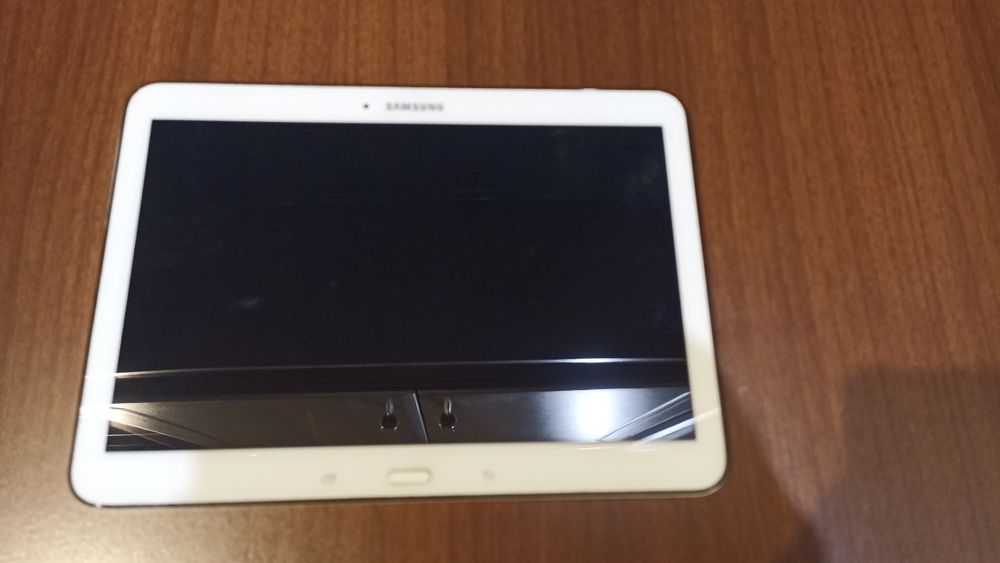 Планшет Samsung Galaxy Tab 4 10.1 16GB White (SM-T530NZWASEK)