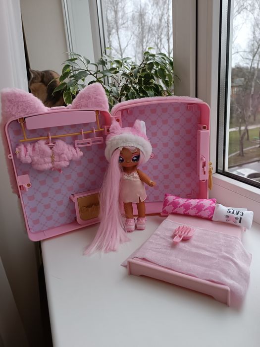 Ляльковий набір Na Na Na Surprise 3 в 1 Рюкзак спальня Рожева Кішечка