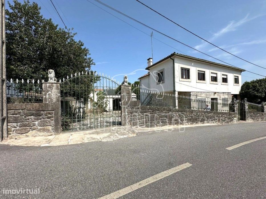 Moradia T3 Independente Vila de Punhe