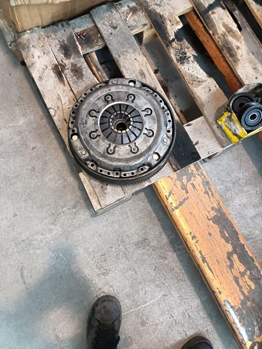 Embraiagem e biomassa c200 de 2003