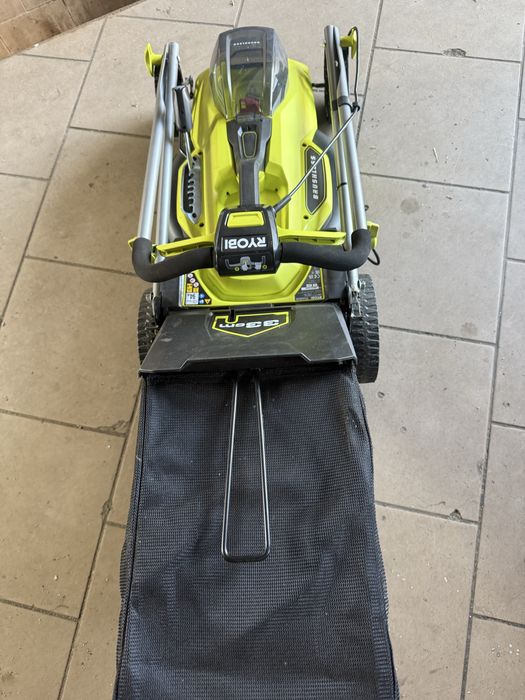 Kosiarka akumulatorowa Ryobi