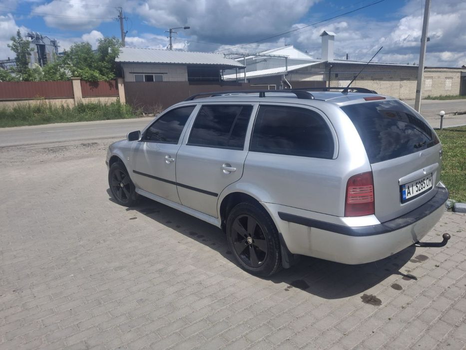 Продам Шкоду  4/4