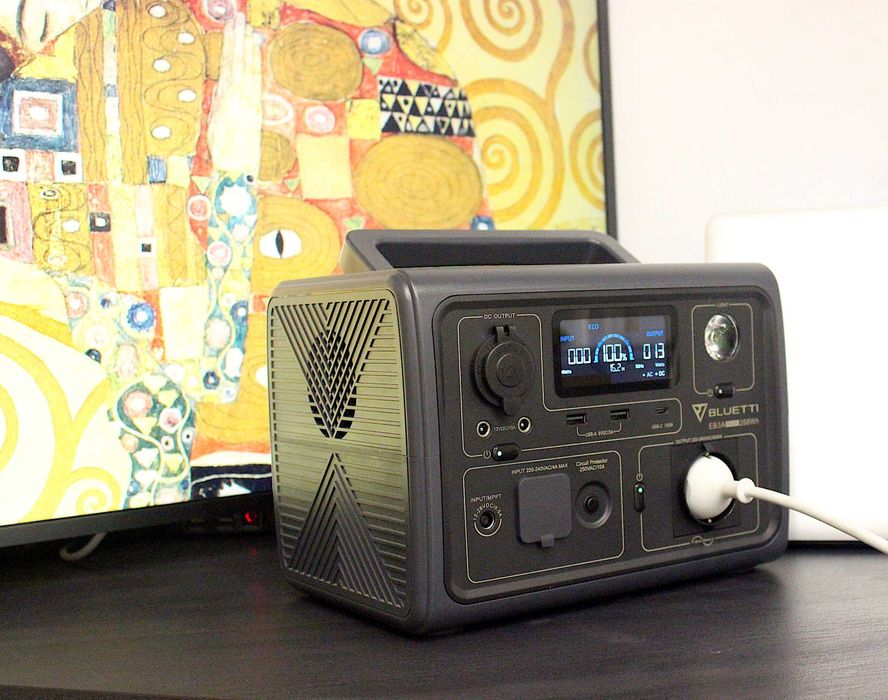 Зарядная станция Bluetti EB3A Почти Новая Европа