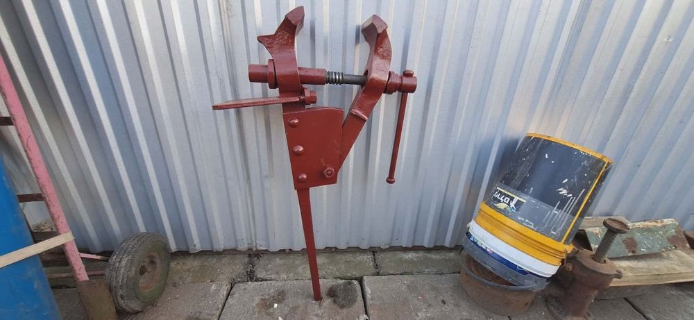 Imadło kowalskie Duze waga 40kg, szczeki 14cm