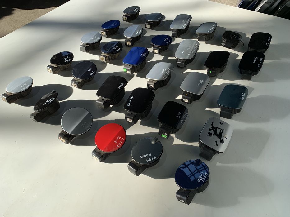 Лючок крышка бензобака топливного бака Passat B6 Golf 5 Skoda A5 Fabia